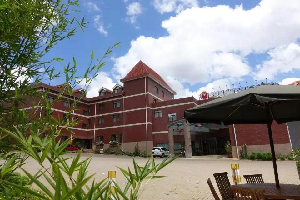 Soluxe Club International Hotel 나이로비 외부 사진